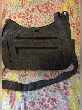lug Gray Quilted Shoulder Bag